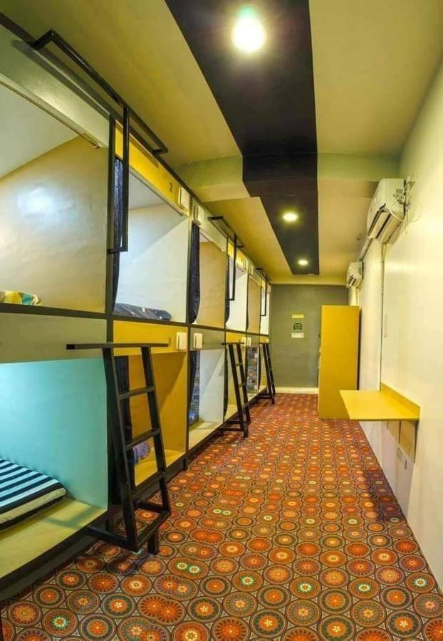 Napsule Suites Davao Zewnętrze zdjęcie
